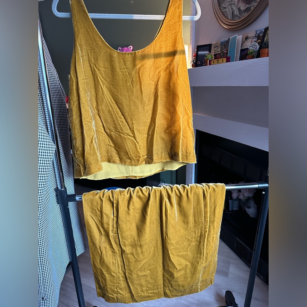 J. CREW Tan Velvet Skirt and Tank Top Set Womens US Size 14